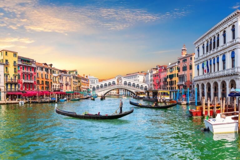 American Airlines Launching 2 New Nonstop Flight Routes To Popular Destinations In Italy  