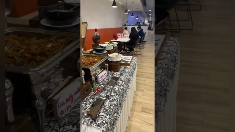 Buffet lunch at office in Gurgaon #expedia #expedigroup