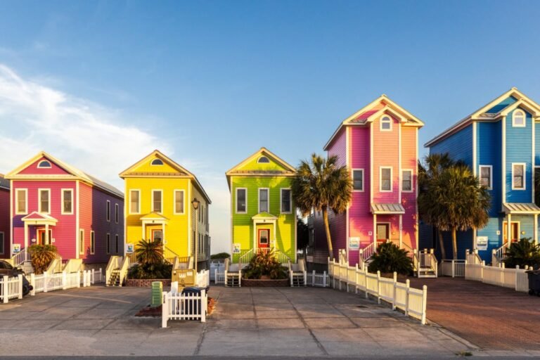 Dreading Summer Beach Crowds? Visit These 3 Untouched Florida Islands
