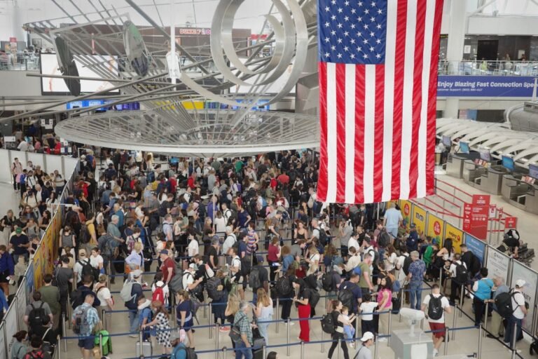 Travel Alert: Flight Delays & Long Lines At Major US Airports Amid Shutdown