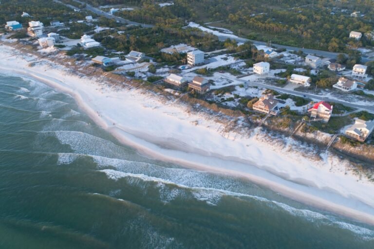 This Unknown Town Is The Gateway To Florida’s Most Beautiful Beaches
