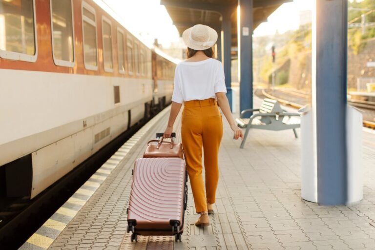 Travel By Train To East Coast’s 2 Most Iconic Cities For $16 This Summer