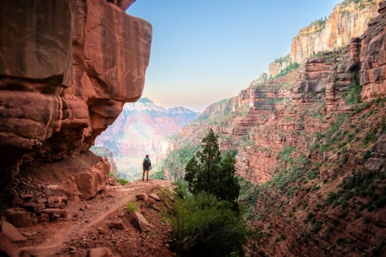 9 Best U.S. National Parks for First-Timers to Visit—With Easy Navigation, Beginner Trails, and Must-See Landmarks